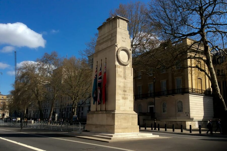 London: Winston Churchill Walking Tour with War Rooms Ticket - Cigars, Churchill’s habits, and a personal connection