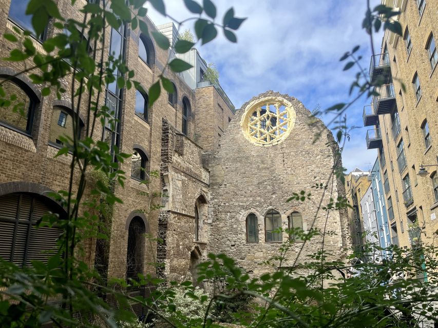 London: Witches and History Bankside Walking Tour - The Golden Hinde and a Tudor view of the river