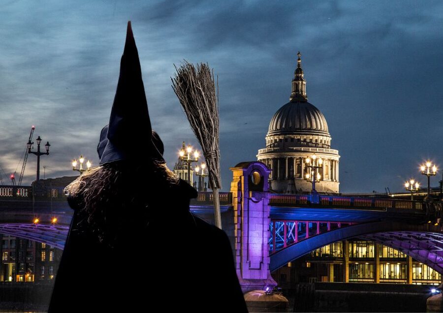 London: Witches and History Bankside Walking Tour - Four London figures at the center of the tour