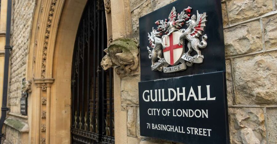 London: World War II History in London Private Guided Tour - Churchill’s statue and the damaged Palace of Westminster