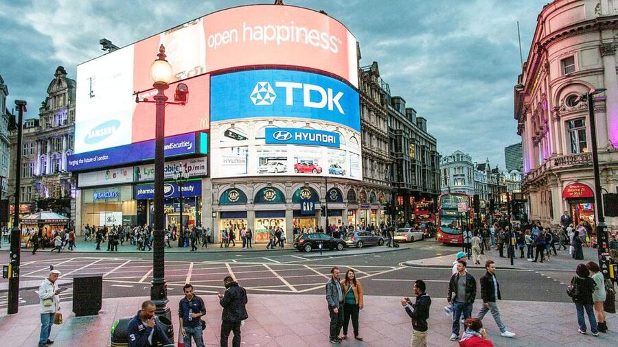 Londra Audioguide - TravelMate app for your smartphone - A self-guided London companion for $5.63