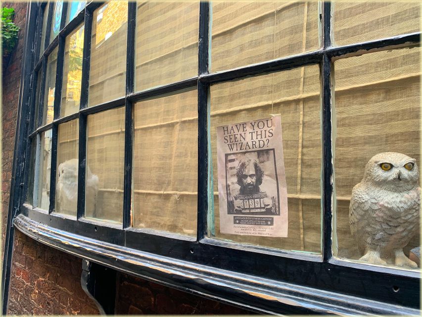 Magical Movies: London Harry Potter Tour - Trafalgar Square and Great Scotland Yard