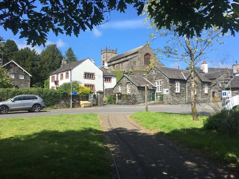 Manchester: Lake District Tour with Lake Cruise & Train Ride - Windermere cruise: the easy way to see the lake