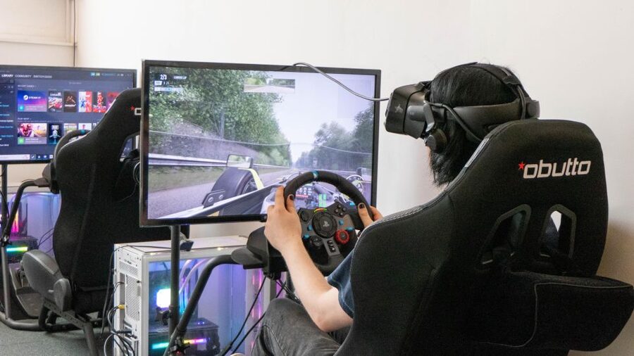 MATRIX VR - Virtual Reality Gaming Experience Session - 1hr - Zombie games deliver the loudest group action