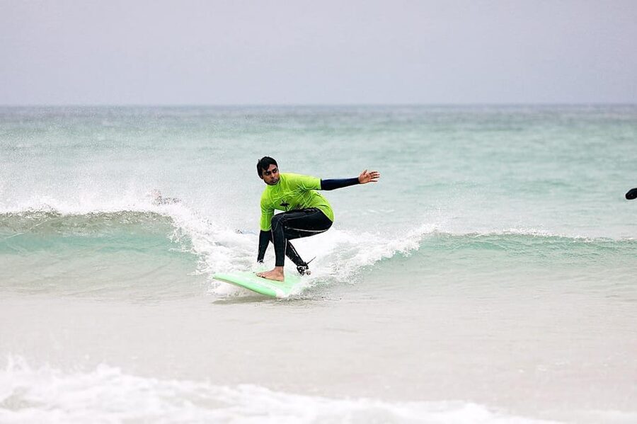 Newquay: 2 hour Surf Experience - For Beginners/Improvers - Getting upright with a coach holding the board