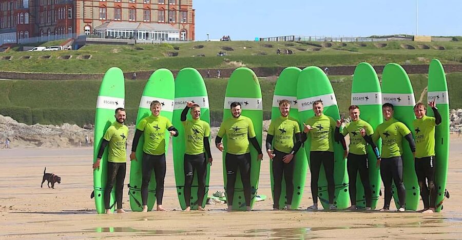 Newquay: 2 hour Surf Experience - For Beginners/Improvers - Who should choose this lesson?