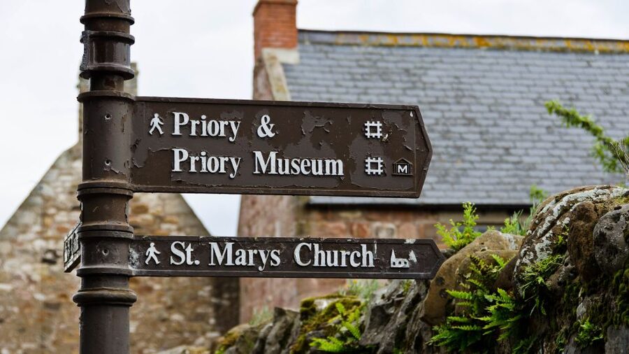 Northumberland: Full-Day Tour of Vera Filming Locations - Key points at a glance