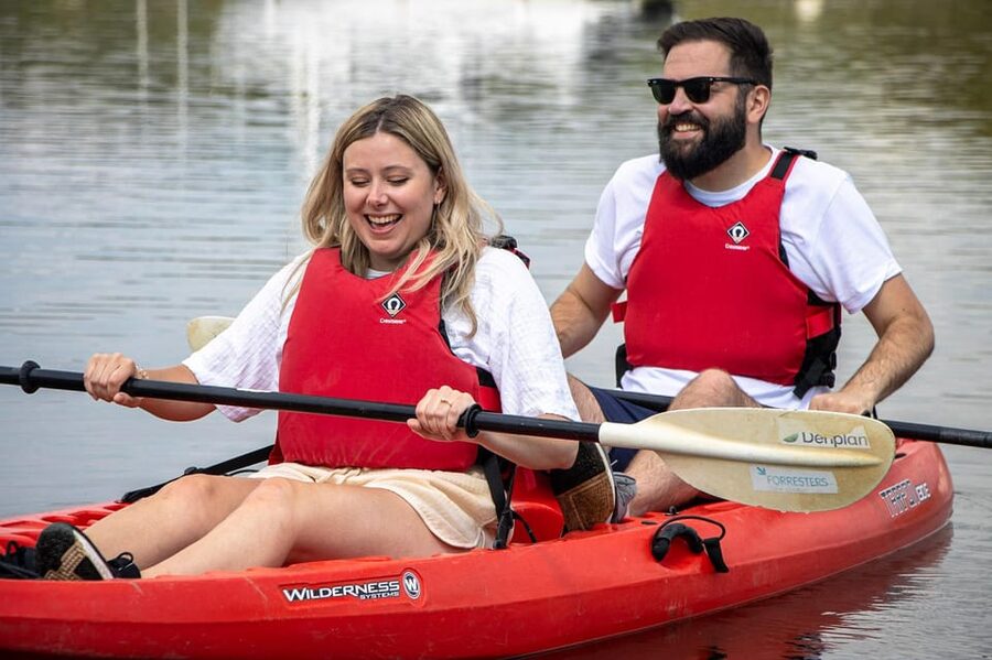 Norwich: Kayak down the Norfolk Broads - The pub garden finish