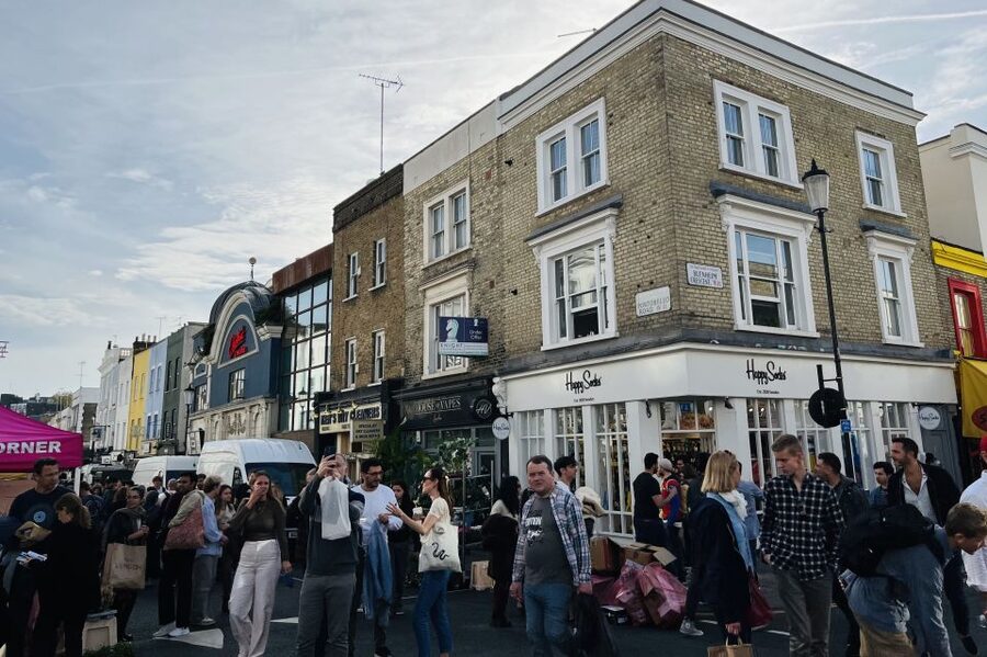 Notting Hill Walk Celebrities and Film Locations- London - Portobello Road and the market district