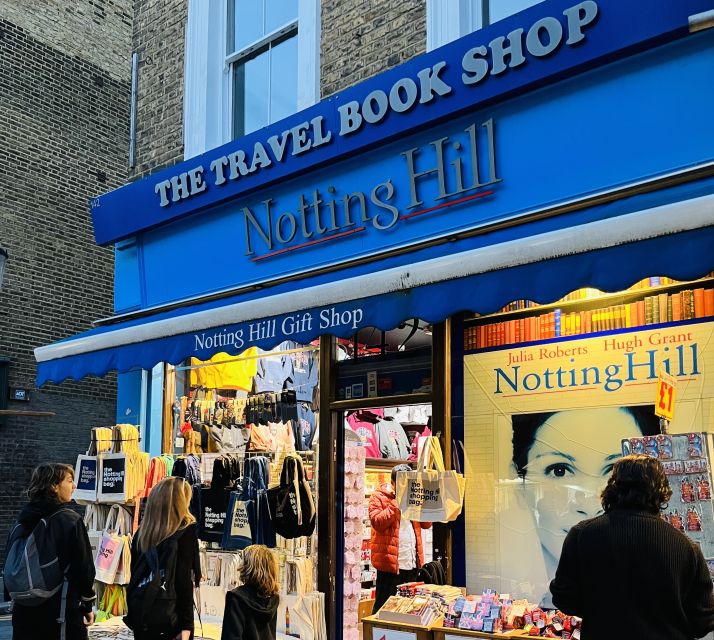 Notting Hill Walk Celebrities and Film Locations- London - Chepstow Villas and the colorful residential streets