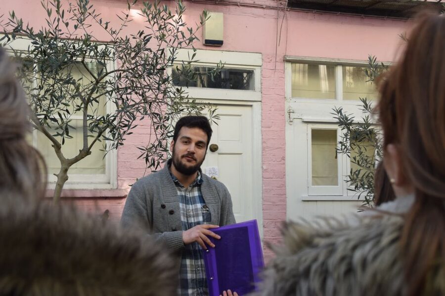 Notting Hill Walking Tour - Celebrity homes and the neighborhood’s famous residents