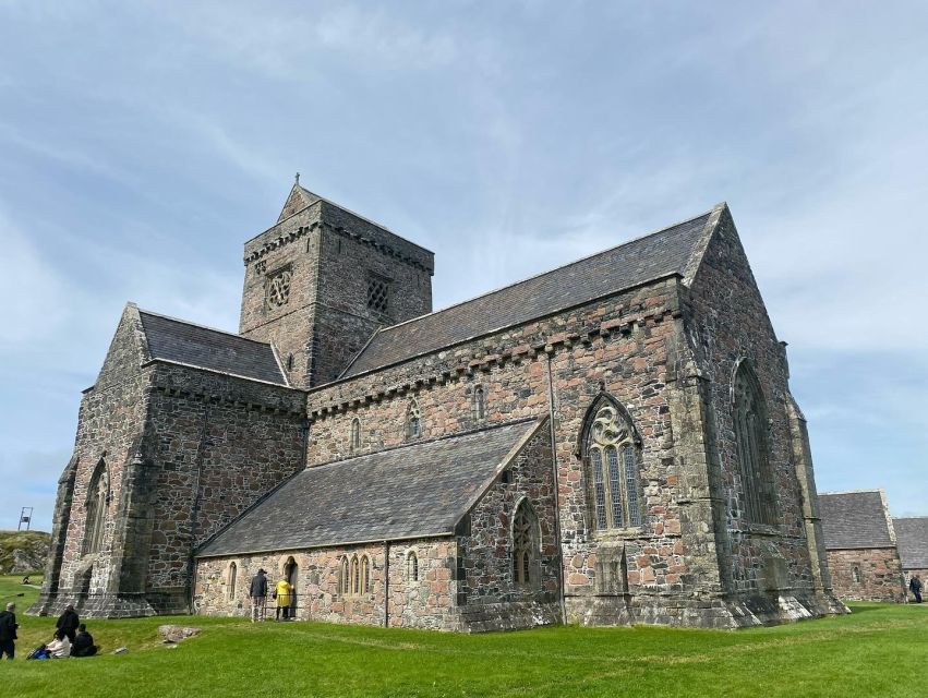 Oban: Isle of Mull and Iona Tour - A coastal return route with plenty of moving time