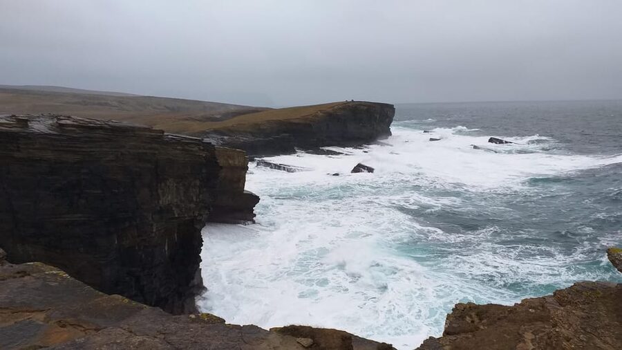 Orkney Day Trip: Meets the Scrabster - Stromness Ferry - Skara Brae and Skaill House: the tour’s main archaeological stop