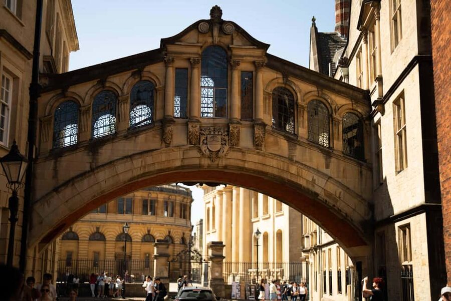 Oxford: Alumni-Led Walking Tour w/New College Entry Option - All Souls, Merton, and the stories between the stones