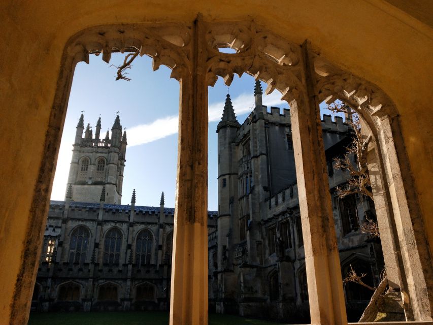 Oxford: C.S. Lewis & J.R.R. Tolkien Guided Walking Tour - When Exeter College replaces Magdalen