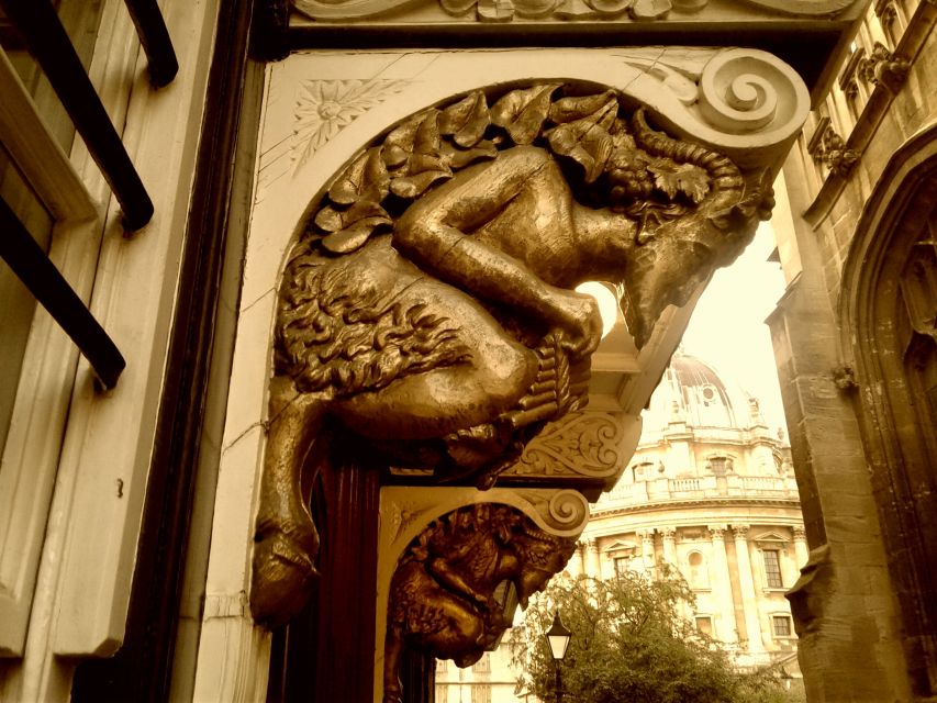 Oxford: C.S. Lewis & J.R.R. Tolkien Guided Walking Tour - What the guides add