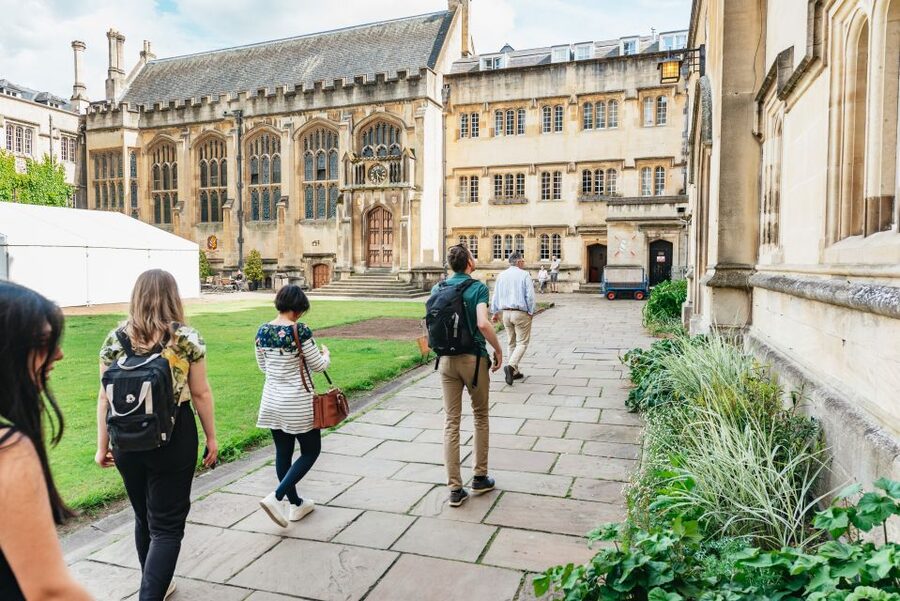 Oxford: City and University Tour, including college entry - Timing, pace, and access