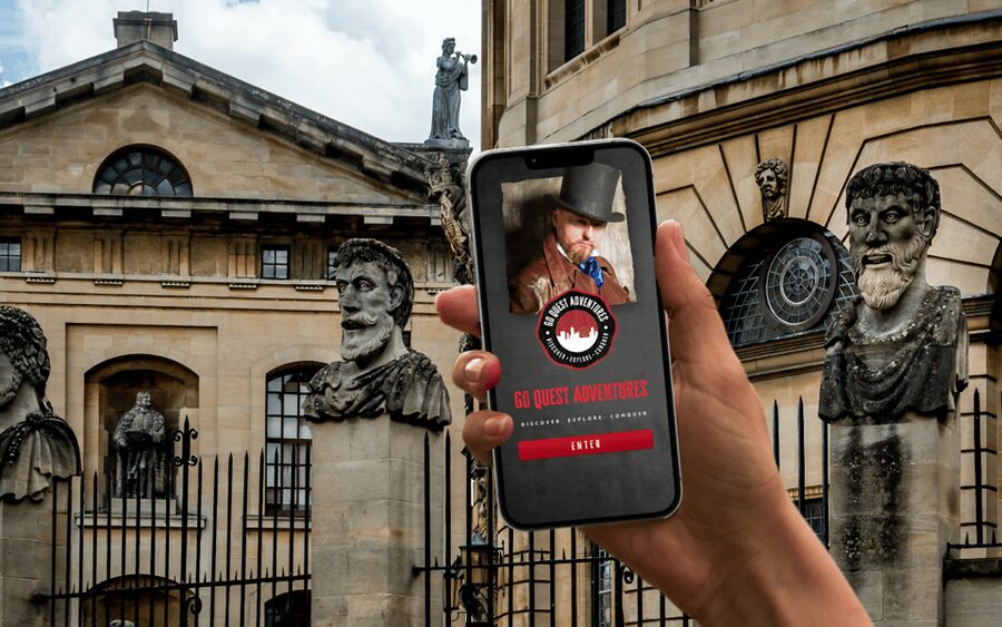 Oxford: City Tour & Exploration Game - University streets and the town and gown story