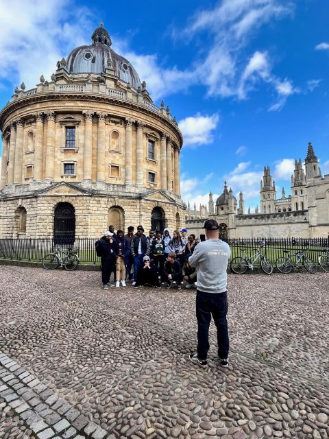 Oxford: City & University Tour with College entry included - The Sheldonian Theatre and the Bridge of Sighs