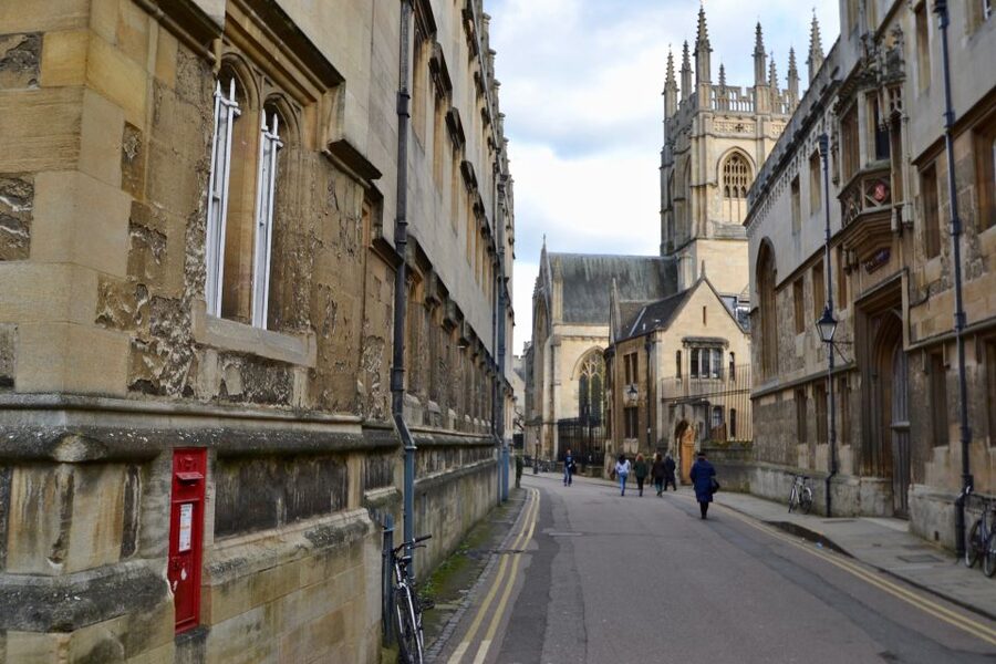 Oxford: CS Lewis and JRR Tolkien Walking Tour - Key points at a glance