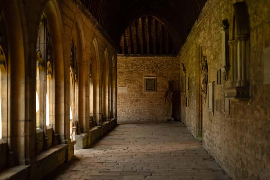Oxford: Harry Potter Film Tour Led by University Alumni - Key points worth knowing