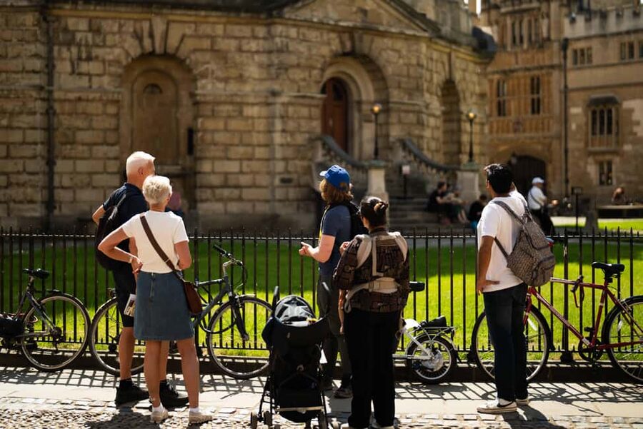 Oxford: Harry Potter Film Tour Led by University Alumni - Entering New College’s Hogwarts settings