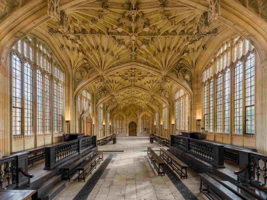 Oxford: Harry Potter Walking Tour Including New College - Other Oxford colleges and film locations