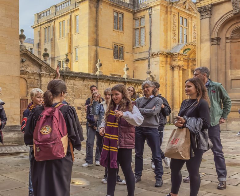 Oxford: Harry Potter Walking Tour Including New College - The quiz, house points, and guide personalities
