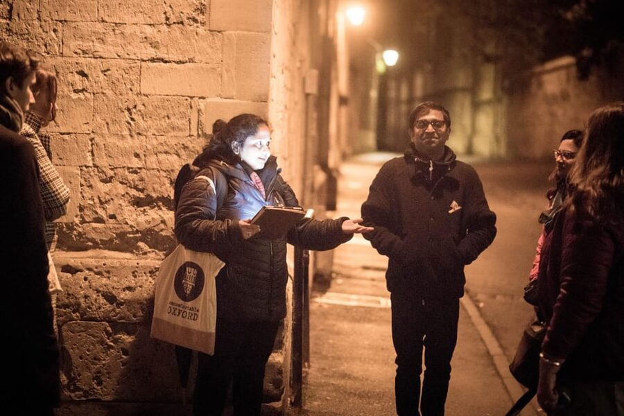 Oxford: Haunted Oxford Tour - by Uncomfortable Oxford™ - Meeting at the Martyrs’ Memorial on Magdalen Street