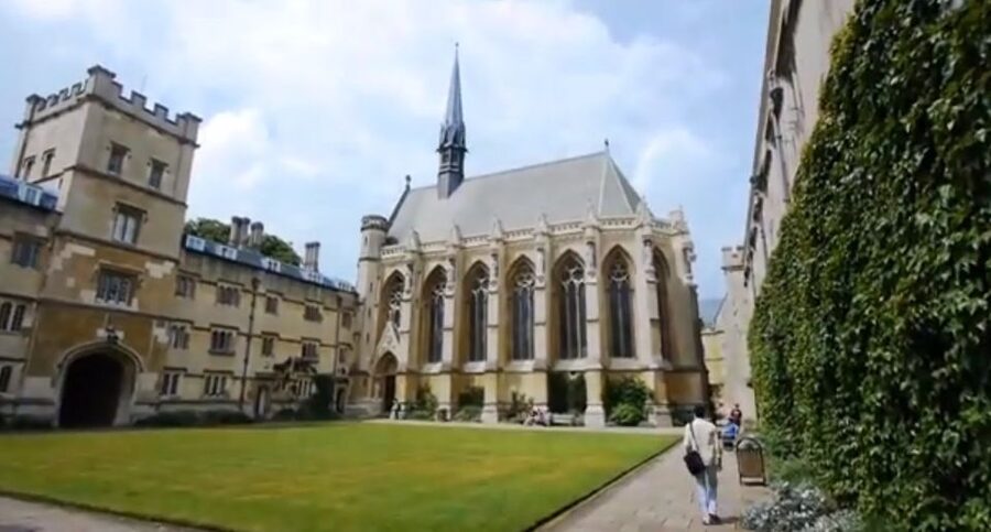 Oxford: Inspector Morse Lewis Endeavour Small Group Tour - What the $53 price buys you