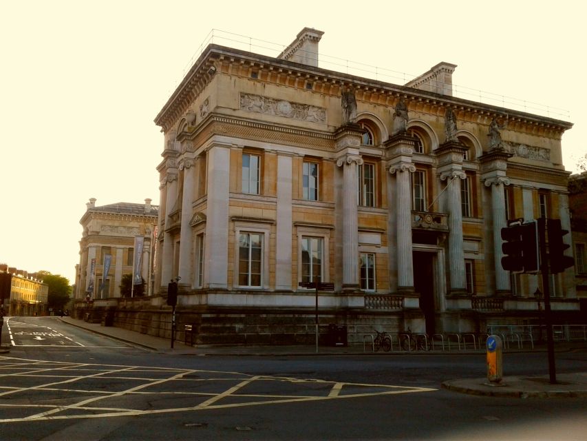Oxford: Inspector Morse Lewis Endeavour Small Group Tour - Who should book this Oxford walk?