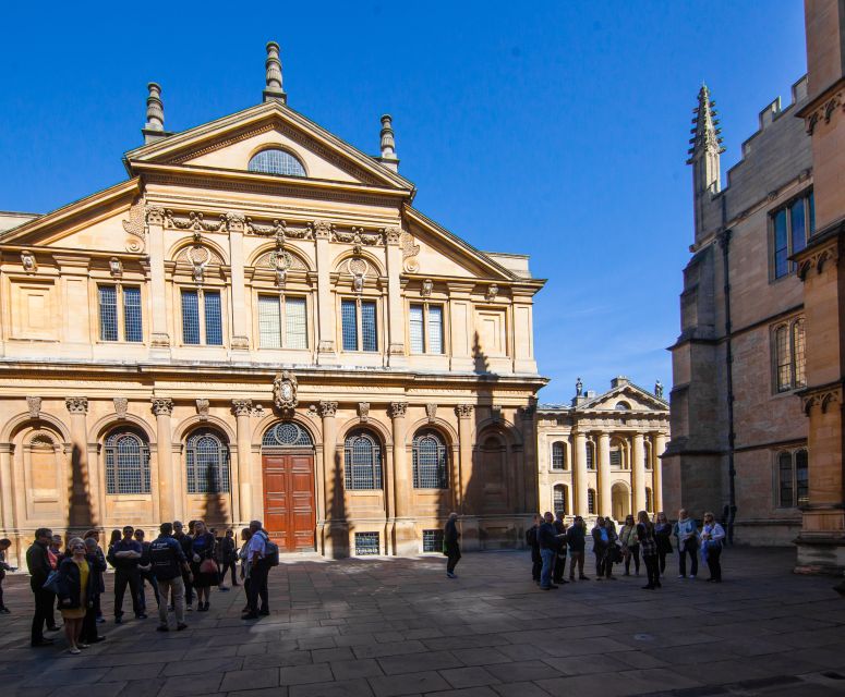 Oxford: Private Walking Tour with University Alumni Guide - Key points to know before you book