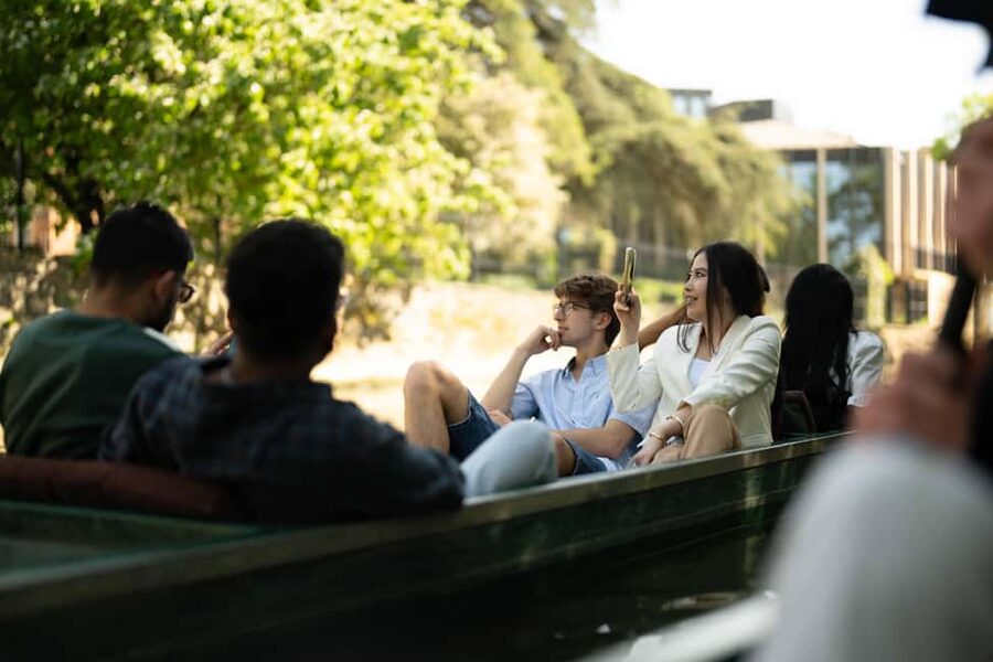 Oxford: Punting Tour on the River Cherwell - Is $67.35 good value for up to four people?