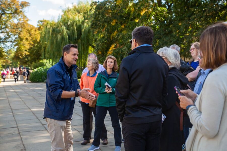 Oxford: University and City Walking Tour with Alumni Guide - Radcliffe Camera, St. Mary’s, and Oxford’s grand center