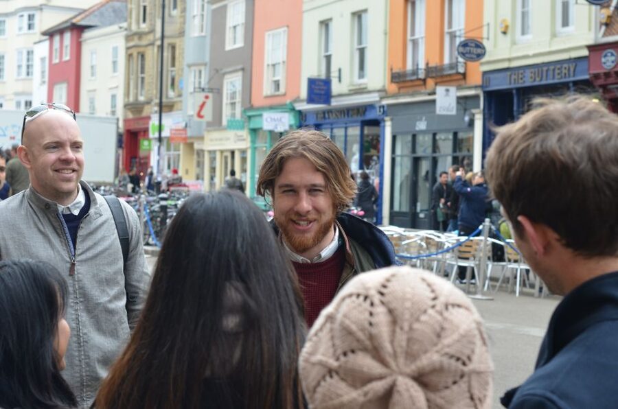 Oxford: University and City Walking Tour with Alumni Guide - What the walking pace and group feel are like