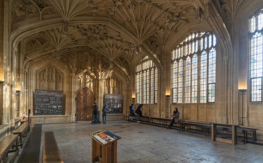 Oxford: University Walking Tour with Christ Church Visit - Weston Library and the Bodleian’s many faces