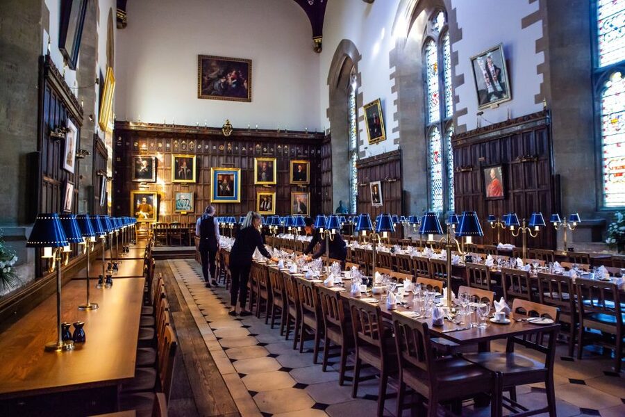 Oxford: University Walking Tour with Christ Church Visit - Tolkien’s college and the unusual kitchen story