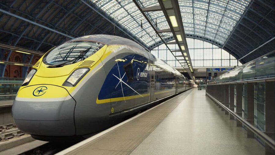 Paris Day Trip with Eurostar and Hop-On Hop-Off Bus - Starting at St Pancras for an early Paris day