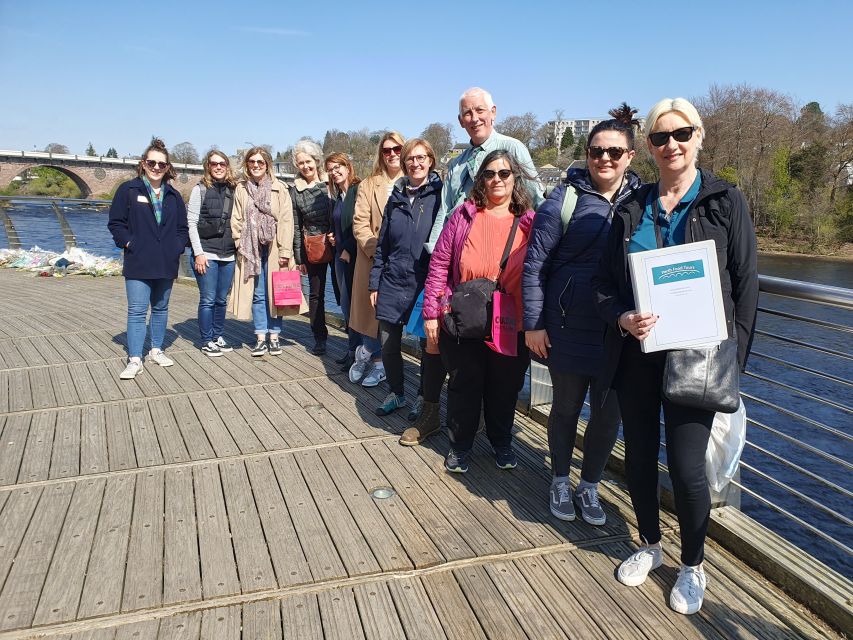Perth: Guided Food Walking Tour - Walking through Perth with Wendy