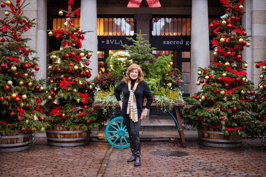 Photoshoot at Notting hill,Covent Garden,St Paul Cathedral - Covent Garden: classic London with more movement