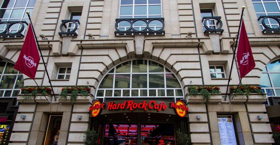 Picadilly Circus: Hard Rock Cafe Set Menu Lunch or Dinner - Service, atmosphere, and the birthday factor