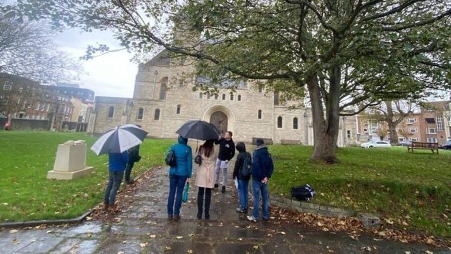 Portsmouth: Old Portsmouth Historical Walking Tour - Who should book this Old Portsmouth walk?