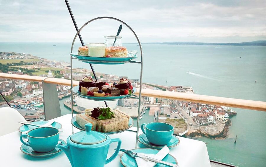 Portsmouth: Spinnaker Tower High Tea in the Clouds - Choosing the right time