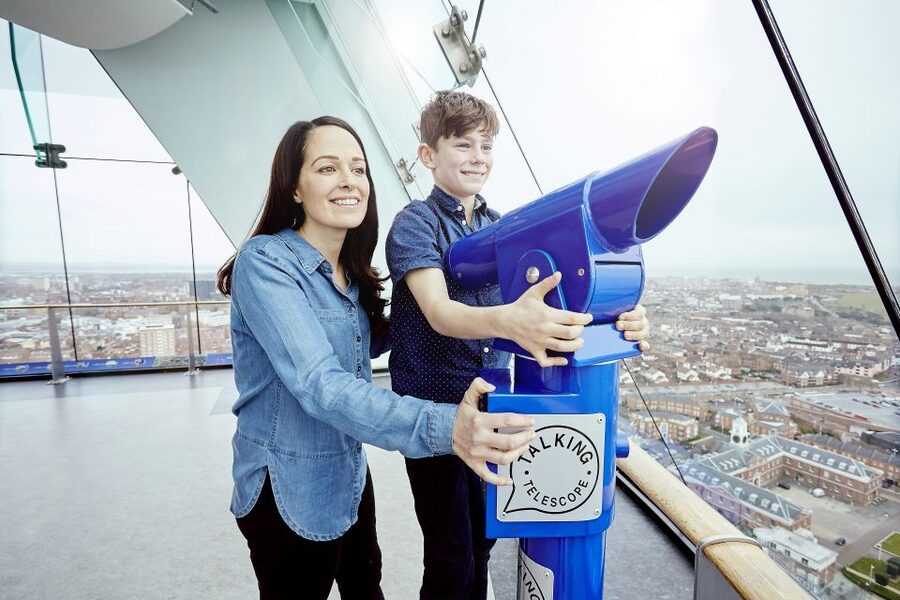 Portsmouth: Spinnaker Tower Ticket - Using the touchscreen displays to read the view