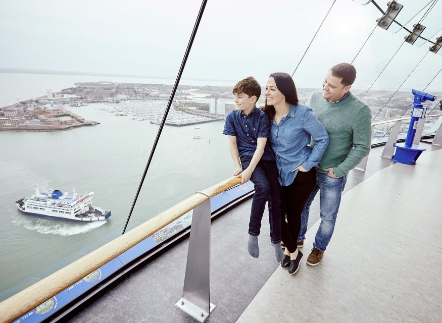Portsmouth: Spinnaker Tower Ticket - Riding up to the three viewing decks