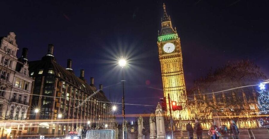 Private Custom Tour with a Local Guide London - Why the private format helps in London