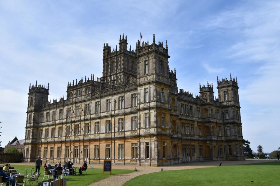Private Downton Abbey Day Tour, including Pub Lunch - The $715 price and who gets value