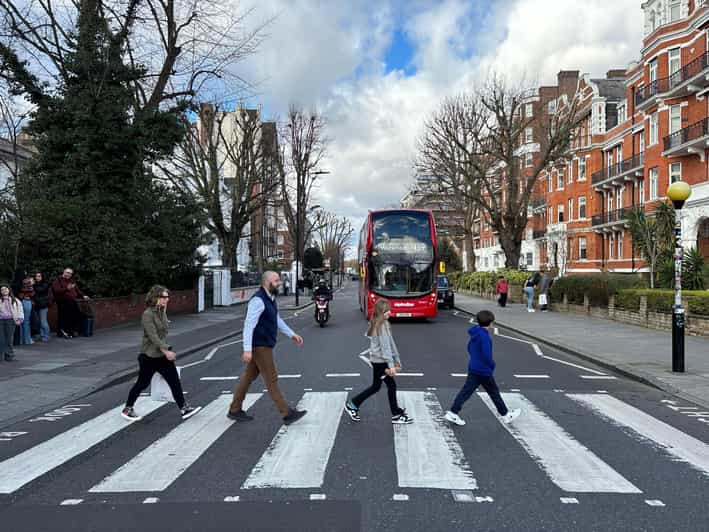 Private London Beatles Taxi Tour with Local Guide - Abbey Road Studios and the famous crossing