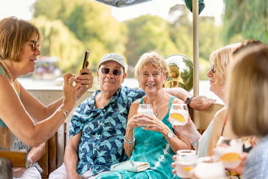 River Avon Gin Tasting Cruise - Passing Stratfords key river views
