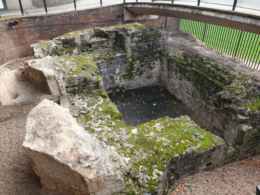 Roman Ruins to Blitz Bombings: London's Fiery History - Ye Olde Cheshire Cheese ends the walk in a pub